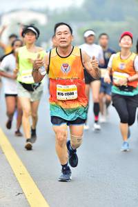 BIB: 11500
                            <button type="button" onclick="openModal(7543230)" class="btn btn-primary btn-sm float-right btn-popup" data-toggle="modal" data-target=".modal-high-quality">
                        <i class="fas fa-shopping-cart"></i> Add to Cart
                    </button>
                                            <button type="button" onclick="isThisMe(7543230, true)" class="btn btn-success btn-sm float-right btn-popup btn-isme hidden" data-toggle="tooltip" data-placement="bottom" title="นี่คือรูปของคุณใช่ไหม คลิกที่นี่เพื่อเอาเข้าอัลบั้ม">
                        <i class="fas fa-plus"></i> Add to album
                    </button>
                    <button type="button" onclick="isThisMe(7543230, false)" class="btn btn-warning btn-sm float-right btn-popup btn-isnotme hidden">
                        <i class="fas fa-ban"></i> Remove from album
                    </button>