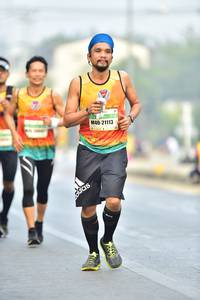 BIB: 21113
                            <button type="button" onclick="openModal(7581388)" class="btn btn-primary btn-sm float-right btn-popup" data-toggle="modal" data-target=".modal-high-quality">
                        <i class="fas fa-shopping-cart"></i> Add to Cart
                    </button>
                                            <button type="button" onclick="isThisMe(7581388, true)" class="btn btn-success btn-sm float-right btn-popup btn-isme hidden" data-toggle="tooltip" data-placement="bottom" title="นี่คือรูปของคุณใช่ไหม คลิกที่นี่เพื่อเอาเข้าอัลบั้ม">
                        <i class="fas fa-plus"></i> Add to album
                    </button>
                    <button type="button" onclick="isThisMe(7581388, false)" class="btn btn-warning btn-sm float-right btn-popup btn-isnotme hidden">
                        <i class="fas fa-ban"></i> Remove from album
                    </button>