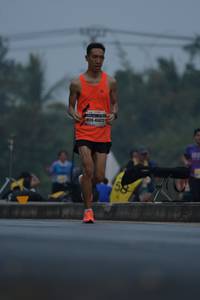 BIB: 46073
                            <button type="button" onclick="openModal(9919709)" class="btn btn-primary btn-sm float-right btn-popup" data-toggle="modal" data-target=".modal-high-quality">
                        <i class="fas fa-shopping-cart"></i> Add to Cart
                    </button>
                                            <button type="button" onclick="isThisMe(9919709, true)" class="btn btn-success btn-sm float-right btn-popup btn-isme hidden" data-toggle="tooltip" data-placement="bottom" title="นี่คือรูปของคุณใช่ไหม คลิกที่นี่เพื่อเอาเข้าอัลบั้ม">
                        <i class="fas fa-plus"></i> Add to album
                    </button>
                    <button type="button" onclick="isThisMe(9919709, false)" class="btn btn-warning btn-sm float-right btn-popup btn-isnotme hidden">
                        <i class="fas fa-ban"></i> Remove from album
                    </button>
