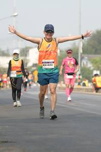 BIB: 46153
                            <button type="button" onclick="openModal(8257803)" class="btn btn-primary btn-sm float-right btn-popup" data-toggle="modal" data-target=".modal-high-quality">
                        <i class="fas fa-shopping-cart"></i> Add to Cart
                    </button>
                                            <button type="button" onclick="isThisMe(8257803, true)" class="btn btn-success btn-sm float-right btn-popup btn-isme hidden" data-toggle="tooltip" data-placement="bottom" title="นี่คือรูปของคุณใช่ไหม คลิกที่นี่เพื่อเอาเข้าอัลบั้ม">
                        <i class="fas fa-plus"></i> Add to album
                    </button>
                    <button type="button" onclick="isThisMe(8257803, false)" class="btn btn-warning btn-sm float-right btn-popup btn-isnotme hidden">
                        <i class="fas fa-ban"></i> Remove from album
                    </button>