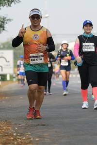 BIB: 47002, 47195
                            <button type="button" onclick="openModal(8305139)" class="btn btn-primary btn-sm float-right btn-popup" data-toggle="modal" data-target=".modal-high-quality">
                        <i class="fas fa-shopping-cart"></i> Add to Cart
                    </button>
                                            <button type="button" onclick="isThisMe(8305139, true)" class="btn btn-success btn-sm float-right btn-popup btn-isme hidden" data-toggle="tooltip" data-placement="bottom" title="นี่คือรูปของคุณใช่ไหม คลิกที่นี่เพื่อเอาเข้าอัลบั้ม">
                        <i class="fas fa-plus"></i> Add to album
                    </button>
                    <button type="button" onclick="isThisMe(8305139, false)" class="btn btn-warning btn-sm float-right btn-popup btn-isnotme hidden">
                        <i class="fas fa-ban"></i> Remove from album
                    </button>