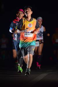 BIB: 4282
                            <button type="button" onclick="openModal(9930958)" class="btn btn-primary btn-sm float-right btn-popup" data-toggle="modal" data-target=".modal-high-quality">
                        <i class="fas fa-shopping-cart"></i> Add to Cart
                    </button>
                                            <button type="button" onclick="isThisMe(9930958, true)" class="btn btn-success btn-sm float-right btn-popup btn-isme hidden" data-toggle="tooltip" data-placement="bottom" title="นี่คือรูปของคุณใช่ไหม คลิกที่นี่เพื่อเอาเข้าอัลบั้ม">
                        <i class="fas fa-plus"></i> Add to album
                    </button>
                    <button type="button" onclick="isThisMe(9930958, false)" class="btn btn-warning btn-sm float-right btn-popup btn-isnotme hidden">
                        <i class="fas fa-ban"></i> Remove from album
                    </button>