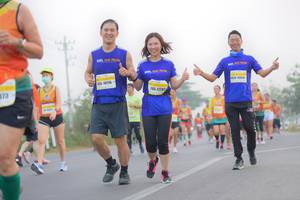 BIB: 10106, 1728
                            <button type="button" onclick="openModal(9957560)" class="btn btn-primary btn-sm float-right btn-popup" data-toggle="modal" data-target=".modal-high-quality">
                        <i class="fas fa-shopping-cart"></i> Add to Cart
                    </button>
                                            <button type="button" onclick="isThisMe(9957560, true)" class="btn btn-success btn-sm float-right btn-popup btn-isme hidden" data-toggle="tooltip" data-placement="bottom" title="นี่คือรูปของคุณใช่ไหม คลิกที่นี่เพื่อเอาเข้าอัลบั้ม">
                        <i class="fas fa-plus"></i> Add to album
                    </button>
                    <button type="button" onclick="isThisMe(9957560, false)" class="btn btn-warning btn-sm float-right btn-popup btn-isnotme hidden">
                        <i class="fas fa-ban"></i> Remove from album
                    </button>