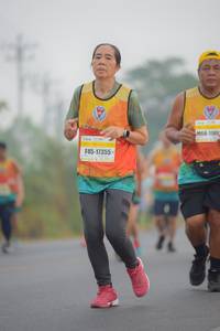 BIB: 1186, 17355
                            <button type="button" onclick="openModal(7511924)" class="btn btn-primary btn-sm float-right btn-popup" data-toggle="modal" data-target=".modal-high-quality">
                        <i class="fas fa-shopping-cart"></i> Add to Cart
                    </button>
                                            <button type="button" onclick="isThisMe(7511924, true)" class="btn btn-success btn-sm float-right btn-popup btn-isme hidden" data-toggle="tooltip" data-placement="bottom" title="นี่คือรูปของคุณใช่ไหม คลิกที่นี่เพื่อเอาเข้าอัลบั้ม">
                        <i class="fas fa-plus"></i> Add to album
                    </button>
                    <button type="button" onclick="isThisMe(7511924, false)" class="btn btn-warning btn-sm float-right btn-popup btn-isnotme hidden">
                        <i class="fas fa-ban"></i> Remove from album
                    </button>