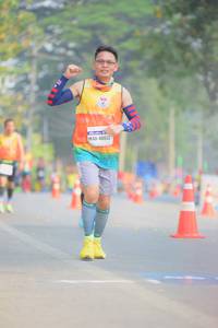 BIB: 46632
                            <button type="button" onclick="openModal(10010538)" class="btn btn-primary btn-sm float-right btn-popup" data-toggle="modal" data-target=".modal-high-quality">
                        <i class="fas fa-shopping-cart"></i> Add to Cart
                    </button>
                                            <button type="button" onclick="isThisMe(10010538, true)" class="btn btn-success btn-sm float-right btn-popup btn-isme hidden" data-toggle="tooltip" data-placement="bottom" title="นี่คือรูปของคุณใช่ไหม คลิกที่นี่เพื่อเอาเข้าอัลบั้ม">
                        <i class="fas fa-plus"></i> Add to album
                    </button>
                    <button type="button" onclick="isThisMe(10010538, false)" class="btn btn-warning btn-sm float-right btn-popup btn-isnotme hidden">
                        <i class="fas fa-ban"></i> Remove from album
                    </button>