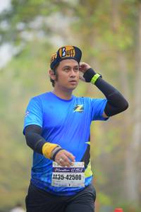 BIB: 421952, 42500
                            <button type="button" onclick="openModal(8052615)" class="btn btn-primary btn-sm float-right btn-popup" data-toggle="modal" data-target=".modal-high-quality">
                        <i class="fas fa-shopping-cart"></i> Add to Cart
                    </button>
                                            <button type="button" onclick="isThisMe(8052615, true)" class="btn btn-success btn-sm float-right btn-popup btn-isme hidden" data-toggle="tooltip" data-placement="bottom" title="นี่คือรูปของคุณใช่ไหม คลิกที่นี่เพื่อเอาเข้าอัลบั้ม">
                        <i class="fas fa-plus"></i> Add to album
                    </button>
                    <button type="button" onclick="isThisMe(8052615, false)" class="btn btn-warning btn-sm float-right btn-popup btn-isnotme hidden">
                        <i class="fas fa-ban"></i> Remove from album
                    </button>