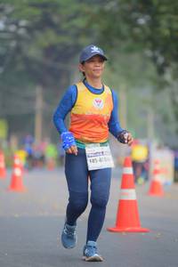 BIB: 400
                            <button type="button" onclick="openModal(9938287)" class="btn btn-primary btn-sm float-right btn-popup" data-toggle="modal" data-target=".modal-high-quality">
                        <i class="fas fa-shopping-cart"></i> Add to Cart
                    </button>
                                            <button type="button" onclick="isThisMe(9938287, true)" class="btn btn-success btn-sm float-right btn-popup btn-isme hidden" data-toggle="tooltip" data-placement="bottom" title="นี่คือรูปของคุณใช่ไหม คลิกที่นี่เพื่อเอาเข้าอัลบั้ม">
                        <i class="fas fa-plus"></i> Add to album
                    </button>
                    <button type="button" onclick="isThisMe(9938287, false)" class="btn btn-warning btn-sm float-right btn-popup btn-isnotme hidden">
                        <i class="fas fa-ban"></i> Remove from album
                    </button>