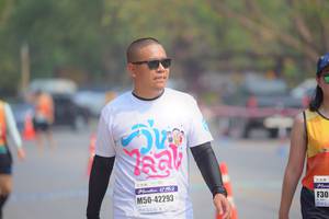 BIB: 12195, 42293
                            <button type="button" onclick="openModal(9956736)" class="btn btn-primary btn-sm float-right btn-popup" data-toggle="modal" data-target=".modal-high-quality">
                        <i class="fas fa-shopping-cart"></i> Add to Cart
                    </button>
                                            <button type="button" onclick="isThisMe(9956736, true)" class="btn btn-success btn-sm float-right btn-popup btn-isme hidden" data-toggle="tooltip" data-placement="bottom" title="นี่คือรูปของคุณใช่ไหม คลิกที่นี่เพื่อเอาเข้าอัลบั้ม">
                        <i class="fas fa-plus"></i> Add to album
                    </button>
                    <button type="button" onclick="isThisMe(9956736, false)" class="btn btn-warning btn-sm float-right btn-popup btn-isnotme hidden">
                        <i class="fas fa-ban"></i> Remove from album
                    </button>