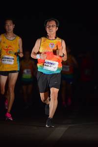 BIB: 422, 41989
                            <button type="button" onclick="openModal(10267141)" class="btn btn-primary btn-sm float-right btn-popup" data-toggle="modal" data-target=".modal-high-quality">
                        <i class="fas fa-shopping-cart"></i> Add to Cart
                    </button>
                                            <button type="button" onclick="isThisMe(10267141, true)" class="btn btn-success btn-sm float-right btn-popup btn-isme hidden" data-toggle="tooltip" data-placement="bottom" title="นี่คือรูปของคุณใช่ไหม คลิกที่นี่เพื่อเอาเข้าอัลบั้ม">
                        <i class="fas fa-plus"></i> Add to album
                    </button>
                    <button type="button" onclick="isThisMe(10267141, false)" class="btn btn-warning btn-sm float-right btn-popup btn-isnotme hidden">
                        <i class="fas fa-ban"></i> Remove from album
                    </button>