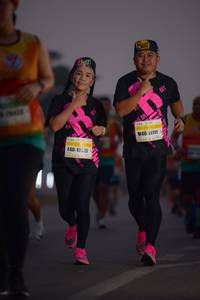 BIB: 1019, 1111
                            <button type="button" onclick="openModal(10271794)" class="btn btn-primary btn-sm float-right btn-popup" data-toggle="modal" data-target=".modal-high-quality">
                        <i class="fas fa-shopping-cart"></i> Add to Cart
                    </button>
                                            <button type="button" onclick="isThisMe(10271794, true)" class="btn btn-success btn-sm float-right btn-popup btn-isme hidden" data-toggle="tooltip" data-placement="bottom" title="นี่คือรูปของคุณใช่ไหม คลิกที่นี่เพื่อเอาเข้าอัลบั้ม">
                        <i class="fas fa-plus"></i> Add to album
                    </button>
                    <button type="button" onclick="isThisMe(10271794, false)" class="btn btn-warning btn-sm float-right btn-popup btn-isnotme hidden">
                        <i class="fas fa-ban"></i> Remove from album
                    </button>