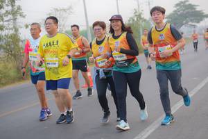 BIB: 17193, 15955, 159
                            <button type="button" onclick="openModal(10275274)" class="btn btn-primary btn-sm float-right btn-popup" data-toggle="modal" data-target=".modal-high-quality">
                        <i class="fas fa-shopping-cart"></i> Add to Cart
                    </button>
                                            <button type="button" onclick="isThisMe(10275274, true)" class="btn btn-success btn-sm float-right btn-popup btn-isme hidden" data-toggle="tooltip" data-placement="bottom" title="นี่คือรูปของคุณใช่ไหม คลิกที่นี่เพื่อเอาเข้าอัลบั้ม">
                        <i class="fas fa-plus"></i> Add to album
                    </button>
                    <button type="button" onclick="isThisMe(10275274, false)" class="btn btn-warning btn-sm float-right btn-popup btn-isnotme hidden">
                        <i class="fas fa-ban"></i> Remove from album
                    </button>