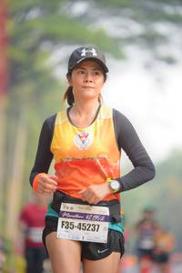 BIB: 421952, 45237
                            <button type="button" onclick="openModal(10286716)" class="btn btn-primary btn-sm float-right btn-popup" data-toggle="modal" data-target=".modal-high-quality">
                        <i class="fas fa-shopping-cart"></i> Add to Cart
                    </button>
                                            <button type="button" onclick="isThisMe(10286716, true)" class="btn btn-success btn-sm float-right btn-popup btn-isme hidden" data-toggle="tooltip" data-placement="bottom" title="นี่คือรูปของคุณใช่ไหม คลิกที่นี่เพื่อเอาเข้าอัลบั้ม">
                        <i class="fas fa-plus"></i> Add to album
                    </button>
                    <button type="button" onclick="isThisMe(10286716, false)" class="btn btn-warning btn-sm float-right btn-popup btn-isnotme hidden">
                        <i class="fas fa-ban"></i> Remove from album
                    </button>