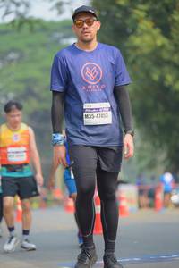 BIB: 47453
                            <button type="button" onclick="openModal(10289865)" class="btn btn-primary btn-sm float-right btn-popup" data-toggle="modal" data-target=".modal-high-quality">
                        <i class="fas fa-shopping-cart"></i> Add to Cart
                    </button>
                                            <button type="button" onclick="isThisMe(10289865, true)" class="btn btn-success btn-sm float-right btn-popup btn-isme hidden" data-toggle="tooltip" data-placement="bottom" title="นี่คือรูปของคุณใช่ไหม คลิกที่นี่เพื่อเอาเข้าอัลบั้ม">
                        <i class="fas fa-plus"></i> Add to album
                    </button>
                    <button type="button" onclick="isThisMe(10289865, false)" class="btn btn-warning btn-sm float-right btn-popup btn-isnotme hidden">
                        <i class="fas fa-ban"></i> Remove from album
                    </button>