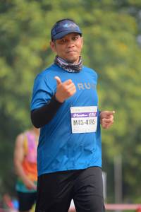 BIB: 41795
                            <button type="button" onclick="openModal(10289498)" class="btn btn-primary btn-sm float-right btn-popup" data-toggle="modal" data-target=".modal-high-quality">
                        <i class="fas fa-shopping-cart"></i> Add to Cart
                    </button>
                                            <button type="button" onclick="isThisMe(10289498, true)" class="btn btn-success btn-sm float-right btn-popup btn-isme hidden" data-toggle="tooltip" data-placement="bottom" title="นี่คือรูปของคุณใช่ไหม คลิกที่นี่เพื่อเอาเข้าอัลบั้ม">
                        <i class="fas fa-plus"></i> Add to album
                    </button>
                    <button type="button" onclick="isThisMe(10289498, false)" class="btn btn-warning btn-sm float-right btn-popup btn-isnotme hidden">
                        <i class="fas fa-ban"></i> Remove from album
                    </button>