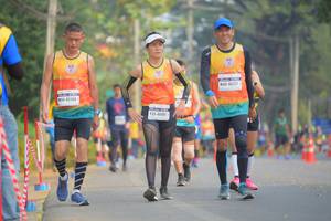 BIB: 46721, 4214, 401
                            <button type="button" onclick="openModal(10289824)" class="btn btn-primary btn-sm float-right btn-popup" data-toggle="modal" data-target=".modal-high-quality">
                        <i class="fas fa-shopping-cart"></i> Add to Cart
                    </button>
                                            <button type="button" onclick="isThisMe(10289824, true)" class="btn btn-success btn-sm float-right btn-popup btn-isme hidden" data-toggle="tooltip" data-placement="bottom" title="นี่คือรูปของคุณใช่ไหม คลิกที่นี่เพื่อเอาเข้าอัลบั้ม">
                        <i class="fas fa-plus"></i> Add to album
                    </button>
                    <button type="button" onclick="isThisMe(10289824, false)" class="btn btn-warning btn-sm float-right btn-popup btn-isnotme hidden">
                        <i class="fas fa-ban"></i> Remove from album
                    </button>