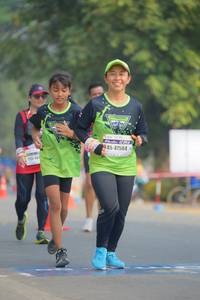 BIB: 47504
                            <button type="button" onclick="openModal(10288812)" class="btn btn-primary btn-sm float-right btn-popup" data-toggle="modal" data-target=".modal-high-quality">
                        <i class="fas fa-shopping-cart"></i> Add to Cart
                    </button>
                                            <button type="button" onclick="isThisMe(10288812, true)" class="btn btn-success btn-sm float-right btn-popup btn-isme hidden" data-toggle="tooltip" data-placement="bottom" title="นี่คือรูปของคุณใช่ไหม คลิกที่นี่เพื่อเอาเข้าอัลบั้ม">
                        <i class="fas fa-plus"></i> Add to album
                    </button>
                    <button type="button" onclick="isThisMe(10288812, false)" class="btn btn-warning btn-sm float-right btn-popup btn-isnotme hidden">
                        <i class="fas fa-ban"></i> Remove from album
                    </button>