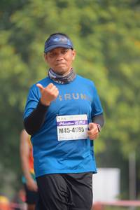 BIB: 2195, 41795
                            <button type="button" onclick="openModal(10289496)" class="btn btn-primary btn-sm float-right btn-popup" data-toggle="modal" data-target=".modal-high-quality">
                        <i class="fas fa-shopping-cart"></i> Add to Cart
                    </button>
                                            <button type="button" onclick="isThisMe(10289496, true)" class="btn btn-success btn-sm float-right btn-popup btn-isme hidden" data-toggle="tooltip" data-placement="bottom" title="นี่คือรูปของคุณใช่ไหม คลิกที่นี่เพื่อเอาเข้าอัลบั้ม">
                        <i class="fas fa-plus"></i> Add to album
                    </button>
                    <button type="button" onclick="isThisMe(10289496, false)" class="btn btn-warning btn-sm float-right btn-popup btn-isnotme hidden">
                        <i class="fas fa-ban"></i> Remove from album
                    </button>