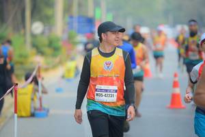 BIB: 42231
                            <button type="button" onclick="openModal(10288087)" class="btn btn-primary btn-sm float-right btn-popup" data-toggle="modal" data-target=".modal-high-quality">
                        <i class="fas fa-shopping-cart"></i> Add to Cart
                    </button>
                                            <button type="button" onclick="isThisMe(10288087, true)" class="btn btn-success btn-sm float-right btn-popup btn-isme hidden" data-toggle="tooltip" data-placement="bottom" title="นี่คือรูปของคุณใช่ไหม คลิกที่นี่เพื่อเอาเข้าอัลบั้ม">
                        <i class="fas fa-plus"></i> Add to album
                    </button>
                    <button type="button" onclick="isThisMe(10288087, false)" class="btn btn-warning btn-sm float-right btn-popup btn-isnotme hidden">
                        <i class="fas fa-ban"></i> Remove from album
                    </button>