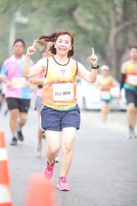 BIB: 10111
                            <button type="button" onclick="openModal(8335837)" class="btn btn-primary btn-sm float-right btn-popup" data-toggle="modal" data-target=".modal-high-quality">
                        <i class="fas fa-shopping-cart"></i> Add to Cart
                    </button>
                                            <button type="button" onclick="isThisMe(8335837, true)" class="btn btn-success btn-sm float-right btn-popup btn-isme hidden" data-toggle="tooltip" data-placement="bottom" title="นี่คือรูปของคุณใช่ไหม คลิกที่นี่เพื่อเอาเข้าอัลบั้ม">
                        <i class="fas fa-plus"></i> Add to album
                    </button>
                    <button type="button" onclick="isThisMe(8335837, false)" class="btn btn-warning btn-sm float-right btn-popup btn-isnotme hidden">
                        <i class="fas fa-ban"></i> Remove from album
                    </button>