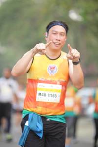 BIB: 11165
                            <button type="button" onclick="openModal(8127587)" class="btn btn-primary btn-sm float-right btn-popup" data-toggle="modal" data-target=".modal-high-quality">
                        <i class="fas fa-shopping-cart"></i> Add to Cart
                    </button>
                                            <button type="button" onclick="isThisMe(8127587, true)" class="btn btn-success btn-sm float-right btn-popup btn-isme hidden" data-toggle="tooltip" data-placement="bottom" title="นี่คือรูปของคุณใช่ไหม คลิกที่นี่เพื่อเอาเข้าอัลบั้ม">
                        <i class="fas fa-plus"></i> Add to album
                    </button>
                    <button type="button" onclick="isThisMe(8127587, false)" class="btn btn-warning btn-sm float-right btn-popup btn-isnotme hidden">
                        <i class="fas fa-ban"></i> Remove from album
                    </button>