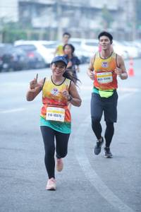 BIB: 10078
                            <button type="button" onclick="openModal(8378223)" class="btn btn-primary btn-sm float-right btn-popup" data-toggle="modal" data-target=".modal-high-quality">
                        <i class="fas fa-shopping-cart"></i> Add to Cart
                    </button>
                                            <button type="button" onclick="isThisMe(8378223, true)" class="btn btn-success btn-sm float-right btn-popup btn-isme hidden" data-toggle="tooltip" data-placement="bottom" title="นี่คือรูปของคุณใช่ไหม คลิกที่นี่เพื่อเอาเข้าอัลบั้ม">
                        <i class="fas fa-plus"></i> Add to album
                    </button>
                    <button type="button" onclick="isThisMe(8378223, false)" class="btn btn-warning btn-sm float-right btn-popup btn-isnotme hidden">
                        <i class="fas fa-ban"></i> Remove from album
                    </button>