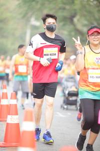 BIB: 16350, 160
                            <button type="button" onclick="openModal(8126690)" class="btn btn-primary btn-sm float-right btn-popup" data-toggle="modal" data-target=".modal-high-quality">
                        <i class="fas fa-shopping-cart"></i> Add to Cart
                    </button>
                                            <button type="button" onclick="isThisMe(8126690, true)" class="btn btn-success btn-sm float-right btn-popup btn-isme hidden" data-toggle="tooltip" data-placement="bottom" title="นี่คือรูปของคุณใช่ไหม คลิกที่นี่เพื่อเอาเข้าอัลบั้ม">
                        <i class="fas fa-plus"></i> Add to album
                    </button>
                    <button type="button" onclick="isThisMe(8126690, false)" class="btn btn-warning btn-sm float-right btn-popup btn-isnotme hidden">
                        <i class="fas fa-ban"></i> Remove from album
                    </button>