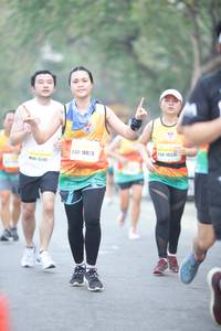 BIB: 130, 103, 10828
                            <button type="button" onclick="openModal(8156572)" class="btn btn-primary btn-sm float-right btn-popup" data-toggle="modal" data-target=".modal-high-quality">
                        <i class="fas fa-shopping-cart"></i> Add to Cart
                    </button>
                                            <button type="button" onclick="isThisMe(8156572, true)" class="btn btn-success btn-sm float-right btn-popup btn-isme hidden" data-toggle="tooltip" data-placement="bottom" title="นี่คือรูปของคุณใช่ไหม คลิกที่นี่เพื่อเอาเข้าอัลบั้ม">
                        <i class="fas fa-plus"></i> Add to album
                    </button>
                    <button type="button" onclick="isThisMe(8156572, false)" class="btn btn-warning btn-sm float-right btn-popup btn-isnotme hidden">
                        <i class="fas fa-ban"></i> Remove from album
                    </button>