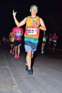 BIB: 424
                            <button type="button" onclick="openModal(8969167)" class="btn btn-primary btn-sm float-right btn-popup" data-toggle="modal" data-target=".modal-high-quality">
                        <i class="fas fa-shopping-cart"></i> Add to Cart
                    </button>
                                            <button type="button" onclick="isThisMe(8969167, true)" class="btn btn-success btn-sm float-right btn-popup btn-isme hidden" data-toggle="tooltip" data-placement="bottom" title="นี่คือรูปของคุณใช่ไหม คลิกที่นี่เพื่อเอาเข้าอัลบั้ม">
                        <i class="fas fa-plus"></i> Add to album
                    </button>
                    <button type="button" onclick="isThisMe(8969167, false)" class="btn btn-warning btn-sm float-right btn-popup btn-isnotme hidden">
                        <i class="fas fa-ban"></i> Remove from album
                    </button>