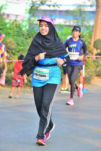 BIB: 25665
                            <button type="button" onclick="openModal(9916021)" class="btn btn-primary btn-sm float-right btn-popup" data-toggle="modal" data-target=".modal-high-quality">
                        <i class="fas fa-shopping-cart"></i> Add to Cart
                    </button>
                                            <button type="button" onclick="isThisMe(9916021, true)" class="btn btn-success btn-sm float-right btn-popup btn-isme hidden" data-toggle="tooltip" data-placement="bottom" title="นี่คือรูปของคุณใช่ไหม คลิกที่นี่เพื่อเอาเข้าอัลบั้ม">
                        <i class="fas fa-plus"></i> Add to album
                    </button>
                    <button type="button" onclick="isThisMe(9916021, false)" class="btn btn-warning btn-sm float-right btn-popup btn-isnotme hidden">
                        <i class="fas fa-ban"></i> Remove from album
                    </button>