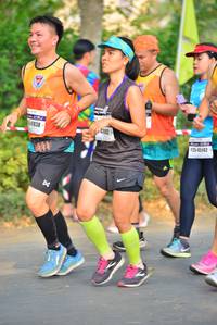 BIB: 0838, 41992, 45142
                            <button type="button" onclick="openModal(9243723)" class="btn btn-primary btn-sm float-right btn-popup" data-toggle="modal" data-target=".modal-high-quality">
                        <i class="fas fa-shopping-cart"></i> Add to Cart
                    </button>
                                            <button type="button" onclick="isThisMe(9243723, true)" class="btn btn-success btn-sm float-right btn-popup btn-isme hidden" data-toggle="tooltip" data-placement="bottom" title="นี่คือรูปของคุณใช่ไหม คลิกที่นี่เพื่อเอาเข้าอัลบั้ม">
                        <i class="fas fa-plus"></i> Add to album
                    </button>
                    <button type="button" onclick="isThisMe(9243723, false)" class="btn btn-warning btn-sm float-right btn-popup btn-isnotme hidden">
                        <i class="fas fa-ban"></i> Remove from album
                    </button>