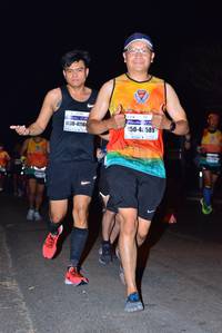 BIB: 4116, 589
                            <button type="button" onclick="openModal(8913461)" class="btn btn-primary btn-sm float-right btn-popup" data-toggle="modal" data-target=".modal-high-quality">
                        <i class="fas fa-shopping-cart"></i> Add to Cart
                    </button>
                                            <button type="button" onclick="isThisMe(8913461, true)" class="btn btn-success btn-sm float-right btn-popup btn-isme hidden" data-toggle="tooltip" data-placement="bottom" title="นี่คือรูปของคุณใช่ไหม คลิกที่นี่เพื่อเอาเข้าอัลบั้ม">
                        <i class="fas fa-plus"></i> Add to album
                    </button>
                    <button type="button" onclick="isThisMe(8913461, false)" class="btn btn-warning btn-sm float-right btn-popup btn-isnotme hidden">
                        <i class="fas fa-ban"></i> Remove from album
                    </button>