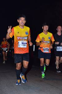 BIB: 4204
                            <button type="button" onclick="openModal(8904906)" class="btn btn-primary btn-sm float-right btn-popup" data-toggle="modal" data-target=".modal-high-quality">
                        <i class="fas fa-shopping-cart"></i> Add to Cart
                    </button>
                                            <button type="button" onclick="isThisMe(8904906, true)" class="btn btn-success btn-sm float-right btn-popup btn-isme hidden" data-toggle="tooltip" data-placement="bottom" title="นี่คือรูปของคุณใช่ไหม คลิกที่นี่เพื่อเอาเข้าอัลบั้ม">
                        <i class="fas fa-plus"></i> Add to album
                    </button>
                    <button type="button" onclick="isThisMe(8904906, false)" class="btn btn-warning btn-sm float-right btn-popup btn-isnotme hidden">
                        <i class="fas fa-ban"></i> Remove from album
                    </button>