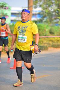 BIB: 2243
                            <button type="button" onclick="openModal(9290372)" class="btn btn-primary btn-sm float-right btn-popup" data-toggle="modal" data-target=".modal-high-quality">
                        <i class="fas fa-shopping-cart"></i> Add to Cart
                    </button>
                                            <button type="button" onclick="isThisMe(9290372, true)" class="btn btn-success btn-sm float-right btn-popup btn-isme hidden" data-toggle="tooltip" data-placement="bottom" title="นี่คือรูปของคุณใช่ไหม คลิกที่นี่เพื่อเอาเข้าอัลบั้ม">
                        <i class="fas fa-plus"></i> Add to album
                    </button>
                    <button type="button" onclick="isThisMe(9290372, false)" class="btn btn-warning btn-sm float-right btn-popup btn-isnotme hidden">
                        <i class="fas fa-ban"></i> Remove from album
                    </button>