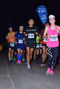 BIB: 400, 46607, 40270
                            <button type="button" onclick="openModal(8914000)" class="btn btn-primary btn-sm float-right btn-popup" data-toggle="modal" data-target=".modal-high-quality">
                        <i class="fas fa-shopping-cart"></i> Add to Cart
                    </button>
                                            <button type="button" onclick="isThisMe(8914000, true)" class="btn btn-success btn-sm float-right btn-popup btn-isme hidden" data-toggle="tooltip" data-placement="bottom" title="นี่คือรูปของคุณใช่ไหม คลิกที่นี่เพื่อเอาเข้าอัลบั้ม">
                        <i class="fas fa-plus"></i> Add to album
                    </button>
                    <button type="button" onclick="isThisMe(8914000, false)" class="btn btn-warning btn-sm float-right btn-popup btn-isnotme hidden">
                        <i class="fas fa-ban"></i> Remove from album
                    </button>