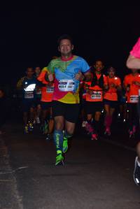 BIB: 067
                            <button type="button" onclick="openModal(8900587)" class="btn btn-primary btn-sm float-right btn-popup" data-toggle="modal" data-target=".modal-high-quality">
                        <i class="fas fa-shopping-cart"></i> Add to Cart
                    </button>
                                            <button type="button" onclick="isThisMe(8900587, true)" class="btn btn-success btn-sm float-right btn-popup btn-isme hidden" data-toggle="tooltip" data-placement="bottom" title="นี่คือรูปของคุณใช่ไหม คลิกที่นี่เพื่อเอาเข้าอัลบั้ม">
                        <i class="fas fa-plus"></i> Add to album
                    </button>
                    <button type="button" onclick="isThisMe(8900587, false)" class="btn btn-warning btn-sm float-right btn-popup btn-isnotme hidden">
                        <i class="fas fa-ban"></i> Remove from album
                    </button>