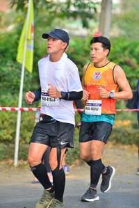 BIB: 41123, 46452
                            <button type="button" onclick="openModal(9286705)" class="btn btn-primary btn-sm float-right btn-popup" data-toggle="modal" data-target=".modal-high-quality">
                        <i class="fas fa-shopping-cart"></i> Add to Cart
                    </button>
                                            <button type="button" onclick="isThisMe(9286705, true)" class="btn btn-success btn-sm float-right btn-popup btn-isme hidden" data-toggle="tooltip" data-placement="bottom" title="นี่คือรูปของคุณใช่ไหม คลิกที่นี่เพื่อเอาเข้าอัลบั้ม">
                        <i class="fas fa-plus"></i> Add to album
                    </button>
                    <button type="button" onclick="isThisMe(9286705, false)" class="btn btn-warning btn-sm float-right btn-popup btn-isnotme hidden">
                        <i class="fas fa-ban"></i> Remove from album
                    </button>