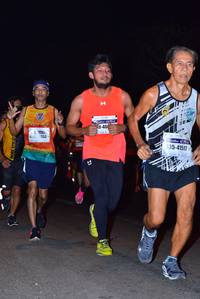 BIB: 353, 41517
                            <button type="button" onclick="openModal(8912420)" class="btn btn-primary btn-sm float-right btn-popup" data-toggle="modal" data-target=".modal-high-quality">
                        <i class="fas fa-shopping-cart"></i> Add to Cart
                    </button>
                                            <button type="button" onclick="isThisMe(8912420, true)" class="btn btn-success btn-sm float-right btn-popup btn-isme hidden" data-toggle="tooltip" data-placement="bottom" title="นี่คือรูปของคุณใช่ไหม คลิกที่นี่เพื่อเอาเข้าอัลบั้ม">
                        <i class="fas fa-plus"></i> Add to album
                    </button>
                    <button type="button" onclick="isThisMe(8912420, false)" class="btn btn-warning btn-sm float-right btn-popup btn-isnotme hidden">
                        <i class="fas fa-ban"></i> Remove from album
                    </button>