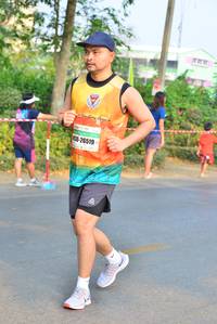 BIB: 26519
                            <button type="button" onclick="openModal(9914969)" class="btn btn-primary btn-sm float-right btn-popup" data-toggle="modal" data-target=".modal-high-quality">
                        <i class="fas fa-shopping-cart"></i> Add to Cart
                    </button>
                                            <button type="button" onclick="isThisMe(9914969, true)" class="btn btn-success btn-sm float-right btn-popup btn-isme hidden" data-toggle="tooltip" data-placement="bottom" title="นี่คือรูปของคุณใช่ไหม คลิกที่นี่เพื่อเอาเข้าอัลบั้ม">
                        <i class="fas fa-plus"></i> Add to album
                    </button>
                    <button type="button" onclick="isThisMe(9914969, false)" class="btn btn-warning btn-sm float-right btn-popup btn-isnotme hidden">
                        <i class="fas fa-ban"></i> Remove from album
                    </button>