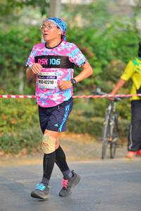 BIB: 106, 42210
                            <button type="button" onclick="openModal(9239773)" class="btn btn-primary btn-sm float-right btn-popup" data-toggle="modal" data-target=".modal-high-quality">
                        <i class="fas fa-shopping-cart"></i> Add to Cart
                    </button>
                                            <button type="button" onclick="isThisMe(9239773, true)" class="btn btn-success btn-sm float-right btn-popup btn-isme hidden" data-toggle="tooltip" data-placement="bottom" title="นี่คือรูปของคุณใช่ไหม คลิกที่นี่เพื่อเอาเข้าอัลบั้ม">
                        <i class="fas fa-plus"></i> Add to album
                    </button>
                    <button type="button" onclick="isThisMe(9239773, false)" class="btn btn-warning btn-sm float-right btn-popup btn-isnotme hidden">
                        <i class="fas fa-ban"></i> Remove from album
                    </button>