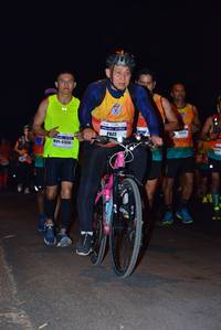 BIB: 42020
                            <button type="button" onclick="openModal(9010653)" class="btn btn-primary btn-sm float-right btn-popup" data-toggle="modal" data-target=".modal-high-quality">
                        <i class="fas fa-shopping-cart"></i> Add to Cart
                    </button>
                                            <button type="button" onclick="isThisMe(9010653, true)" class="btn btn-success btn-sm float-right btn-popup btn-isme hidden" data-toggle="tooltip" data-placement="bottom" title="นี่คือรูปของคุณใช่ไหม คลิกที่นี่เพื่อเอาเข้าอัลบั้ม">
                        <i class="fas fa-plus"></i> Add to album
                    </button>
                    <button type="button" onclick="isThisMe(9010653, false)" class="btn btn-warning btn-sm float-right btn-popup btn-isnotme hidden">
                        <i class="fas fa-ban"></i> Remove from album
                    </button>