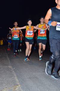 BIB: 2529, 40113
                            <button type="button" onclick="openModal(8994084)" class="btn btn-primary btn-sm float-right btn-popup" data-toggle="modal" data-target=".modal-high-quality">
                        <i class="fas fa-shopping-cart"></i> Add to Cart
                    </button>
                                            <button type="button" onclick="isThisMe(8994084, true)" class="btn btn-success btn-sm float-right btn-popup btn-isme hidden" data-toggle="tooltip" data-placement="bottom" title="นี่คือรูปของคุณใช่ไหม คลิกที่นี่เพื่อเอาเข้าอัลบั้ม">
                        <i class="fas fa-plus"></i> Add to album
                    </button>
                    <button type="button" onclick="isThisMe(8994084, false)" class="btn btn-warning btn-sm float-right btn-popup btn-isnotme hidden">
                        <i class="fas fa-ban"></i> Remove from album
                    </button>