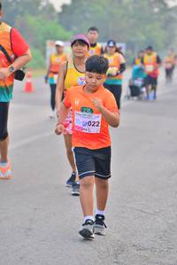 BIB: 022
                            <button type="button" onclick="openModal(9090367)" class="btn btn-primary btn-sm float-right btn-popup" data-toggle="modal" data-target=".modal-high-quality">
                        <i class="fas fa-shopping-cart"></i> Add to Cart
                    </button>
                                            <button type="button" onclick="isThisMe(9090367, true)" class="btn btn-success btn-sm float-right btn-popup btn-isme hidden" data-toggle="tooltip" data-placement="bottom" title="นี่คือรูปของคุณใช่ไหม คลิกที่นี่เพื่อเอาเข้าอัลบั้ม">
                        <i class="fas fa-plus"></i> Add to album
                    </button>
                    <button type="button" onclick="isThisMe(9090367, false)" class="btn btn-warning btn-sm float-right btn-popup btn-isnotme hidden">
                        <i class="fas fa-ban"></i> Remove from album
                    </button>