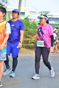 BIB: 28043
                            <button type="button" onclick="openModal(9915267)" class="btn btn-primary btn-sm float-right btn-popup" data-toggle="modal" data-target=".modal-high-quality">
                        <i class="fas fa-shopping-cart"></i> Add to Cart
                    </button>
                                            <button type="button" onclick="isThisMe(9915267, true)" class="btn btn-success btn-sm float-right btn-popup btn-isme hidden" data-toggle="tooltip" data-placement="bottom" title="นี่คือรูปของคุณใช่ไหม คลิกที่นี่เพื่อเอาเข้าอัลบั้ม">
                        <i class="fas fa-plus"></i> Add to album
                    </button>
                    <button type="button" onclick="isThisMe(9915267, false)" class="btn btn-warning btn-sm float-right btn-popup btn-isnotme hidden">
                        <i class="fas fa-ban"></i> Remove from album
                    </button>