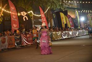 BIB: 414
                            <button type="button" onclick="openModal(7565033)" class="btn btn-primary btn-sm float-right btn-popup" data-toggle="modal" data-target=".modal-high-quality">
                        <i class="fas fa-shopping-cart"></i> Add to Cart
                    </button>
                                            <button type="button" onclick="isThisMe(7565033, true)" class="btn btn-success btn-sm float-right btn-popup btn-isme hidden" data-toggle="tooltip" data-placement="bottom" title="นี่คือรูปของคุณใช่ไหม คลิกที่นี่เพื่อเอาเข้าอัลบั้ม">
                        <i class="fas fa-plus"></i> Add to album
                    </button>
                    <button type="button" onclick="isThisMe(7565033, false)" class="btn btn-warning btn-sm float-right btn-popup btn-isnotme hidden">
                        <i class="fas fa-ban"></i> Remove from album
                    </button>