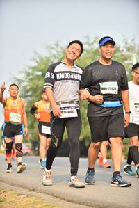 BIB: 28022, 145, 41602
                            <button type="button" onclick="openModal(8953850)" class="btn btn-primary btn-sm float-right btn-popup" data-toggle="modal" data-target=".modal-high-quality">
                        <i class="fas fa-shopping-cart"></i> Add to Cart
                    </button>
                                            <button type="button" onclick="isThisMe(8953850, true)" class="btn btn-success btn-sm float-right btn-popup btn-isme hidden" data-toggle="tooltip" data-placement="bottom" title="นี่คือรูปของคุณใช่ไหม คลิกที่นี่เพื่อเอาเข้าอัลบั้ม">
                        <i class="fas fa-plus"></i> Add to album
                    </button>
                    <button type="button" onclick="isThisMe(8953850, false)" class="btn btn-warning btn-sm float-right btn-popup btn-isnotme hidden">
                        <i class="fas fa-ban"></i> Remove from album
                    </button>