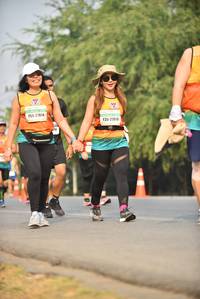 BIB: 27814, 21819
                            <button type="button" onclick="openModal(8972376)" class="btn btn-primary btn-sm float-right btn-popup" data-toggle="modal" data-target=".modal-high-quality">
                        <i class="fas fa-shopping-cart"></i> Add to Cart
                    </button>
                                            <button type="button" onclick="isThisMe(8972376, true)" class="btn btn-success btn-sm float-right btn-popup btn-isme hidden" data-toggle="tooltip" data-placement="bottom" title="นี่คือรูปของคุณใช่ไหม คลิกที่นี่เพื่อเอาเข้าอัลบั้ม">
                        <i class="fas fa-plus"></i> Add to album
                    </button>
                    <button type="button" onclick="isThisMe(8972376, false)" class="btn btn-warning btn-sm float-right btn-popup btn-isnotme hidden">
                        <i class="fas fa-ban"></i> Remove from album
                    </button>