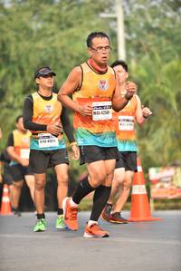 BIB: 42540, 41819
                            <button type="button" onclick="openModal(8961002)" class="btn btn-primary btn-sm float-right btn-popup" data-toggle="modal" data-target=".modal-high-quality">
                        <i class="fas fa-shopping-cart"></i> Add to Cart
                    </button>
                                            <button type="button" onclick="isThisMe(8961002, true)" class="btn btn-success btn-sm float-right btn-popup btn-isme hidden" data-toggle="tooltip" data-placement="bottom" title="นี่คือรูปของคุณใช่ไหม คลิกที่นี่เพื่อเอาเข้าอัลบั้ม">
                        <i class="fas fa-plus"></i> Add to album
                    </button>
                    <button type="button" onclick="isThisMe(8961002, false)" class="btn btn-warning btn-sm float-right btn-popup btn-isnotme hidden">
                        <i class="fas fa-ban"></i> Remove from album
                    </button>