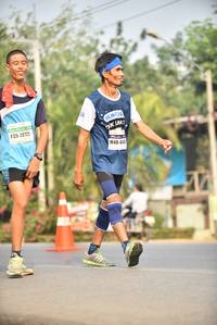 BIB: 20125
                            <button type="button" onclick="openModal(8989365)" class="btn btn-primary btn-sm float-right btn-popup" data-toggle="modal" data-target=".modal-high-quality">
                        <i class="fas fa-shopping-cart"></i> Add to Cart
                    </button>
                                            <button type="button" onclick="isThisMe(8989365, true)" class="btn btn-success btn-sm float-right btn-popup btn-isme hidden" data-toggle="tooltip" data-placement="bottom" title="นี่คือรูปของคุณใช่ไหม คลิกที่นี่เพื่อเอาเข้าอัลบั้ม">
                        <i class="fas fa-plus"></i> Add to album
                    </button>
                    <button type="button" onclick="isThisMe(8989365, false)" class="btn btn-warning btn-sm float-right btn-popup btn-isnotme hidden">
                        <i class="fas fa-ban"></i> Remove from album
                    </button>
