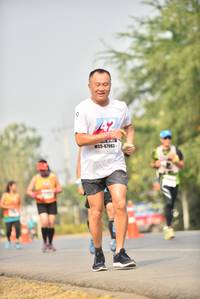 BIB: 42083
                            <button type="button" onclick="openModal(10151654)" class="btn btn-primary btn-sm float-right btn-popup" data-toggle="modal" data-target=".modal-high-quality">
                        <i class="fas fa-shopping-cart"></i> Add to Cart
                    </button>
                                            <button type="button" onclick="isThisMe(10151654, true)" class="btn btn-success btn-sm float-right btn-popup btn-isme hidden" data-toggle="tooltip" data-placement="bottom" title="นี่คือรูปของคุณใช่ไหม คลิกที่นี่เพื่อเอาเข้าอัลบั้ม">
                        <i class="fas fa-plus"></i> Add to album
                    </button>
                    <button type="button" onclick="isThisMe(10151654, false)" class="btn btn-warning btn-sm float-right btn-popup btn-isnotme hidden">
                        <i class="fas fa-ban"></i> Remove from album
                    </button>