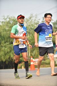 BIB: 48500
                            <button type="button" onclick="openModal(9043888)" class="btn btn-primary btn-sm float-right btn-popup" data-toggle="modal" data-target=".modal-high-quality">
                        <i class="fas fa-shopping-cart"></i> Add to Cart
                    </button>
                                            <button type="button" onclick="isThisMe(9043888, true)" class="btn btn-success btn-sm float-right btn-popup btn-isme hidden" data-toggle="tooltip" data-placement="bottom" title="นี่คือรูปของคุณใช่ไหม คลิกที่นี่เพื่อเอาเข้าอัลบั้ม">
                        <i class="fas fa-plus"></i> Add to album
                    </button>
                    <button type="button" onclick="isThisMe(9043888, false)" class="btn btn-warning btn-sm float-right btn-popup btn-isnotme hidden">
                        <i class="fas fa-ban"></i> Remove from album
                    </button>